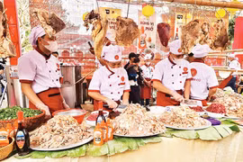 Hơn 50 gian hàng hội tụ tại Festival Phở 2026 ở Ninh Bình