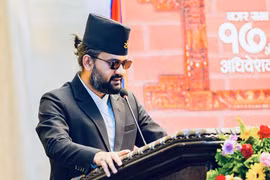 Thủ tướng mới của Nepal tuyên thệ nhậm chức