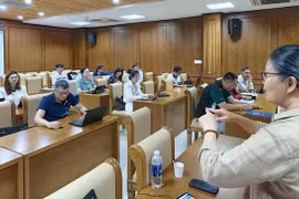 Khai giảng lớp bồi dưỡng sáng tạo nội dung đa nền tảng cho nhà báo phía Nam