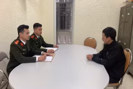Cao Bằng khởi tố bị can tàng trữ trái phép vũ khí quân dụng, thu giữ súng nén khí