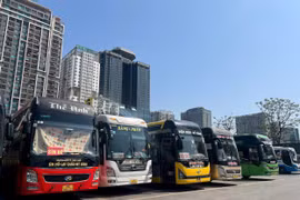 Nhiều nhà xe cắt giảm chuyến, tăng cước vận chuyển hàng hóa do giá xăng dầu tăng cao