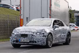Mercedes gây xôn xao khi lộ ảnh mẫu xe mới chưa từng ra mắt