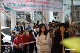 Chưa thi tốt nghiệp THPT, 16.500 thí sinh săn 'vé vàng' vào đại học