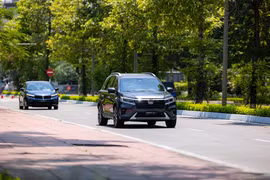 Giá ô tô Honda tiếp tục giảm, khách đổi xe mới được tặng tiền mặt