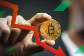 Bitcoin đứng trước cú sốc giá lớn khiến thị trường lo ngại