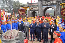 Cổ Loa rộn ràng khai hội Xuân Bính Ngọ 2026