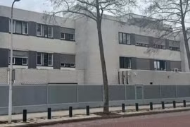 Vụ nổ 'có chủ đích' tại trường học Do Thái ở Amsterdam