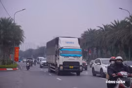 ​Hà Nội siết giờ cấm xe tải: Giao thông nội đô 'dễ thở', tài xế chuyển sang chạy đêm