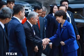 Thủ tướng Nhật Bản phát biểu chính sách tại Đại học Quốc gia Hà Nội