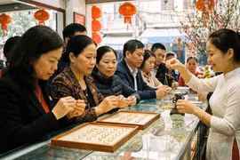 Mua vàng vía Thần Tài sao để không mất tiền oan?