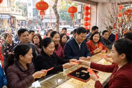 Tại sao người Việt mua vàng ngày Vía Thần Tài?