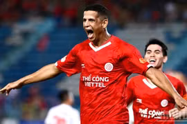 Lucao tỏa sáng, Thể Công Viettel giành vé vào bán kết Cúp Quốc gia