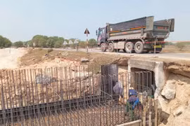Quảng Trị: Mở trục “chiến lược” Quốc lộ 15D, khai thác đồng bộ với cảng Mỹ Thủy