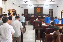 Tuyên án cựu Chủ tịch huyện Long Thành Lê Văn Tiếp cùng 23 đồng phạm