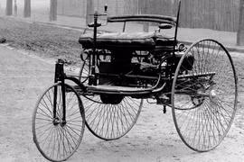 Vì sao ô tô tiếng Anh được gọi là “car” mà không phải tên khác?