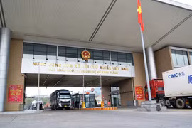 Lào Cai: Mở rộng mô hình vận chuyển hai chiều qua cửa khẩu số II Kim Thành