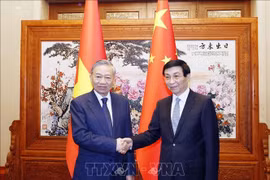 Tổng Bí thư, Chủ tịch nước Tô Lâm hội kiến Chủ tịch Chính hiệp toàn quốc Trung Quốc Vương Hộ Ninh