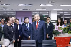 Tổng Bí thư Tô Lâm thăm, chúc Tết cán bộ, phóng viên Đài Truyền hình Việt Nam