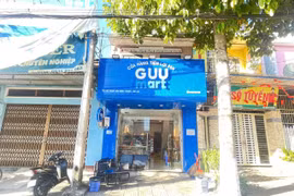 Gia Lai: Ngồi uống nước bên đường, nam sinh lớp 9 bị nhóm người lạ đánh tử vong