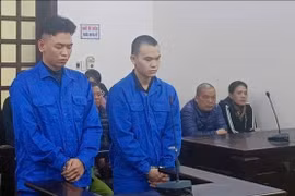 Ngày 30/1 sẽ mở lại phiên tòa xét xử "tổng tài" ra hiệu hành hung nhân viên quán cà phê