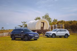 Giá xăng neo cao, khách mua xe Volkswagen được đổ miễn phí cả năm