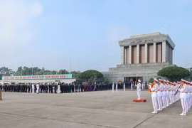 Ngày mai (13/2), lãnh đạo Đảng, Nhà nước sẽ vào Lăng viếng Chủ tịch Hồ Chí Minh nhân dịp Tết Nguyên đán 2026