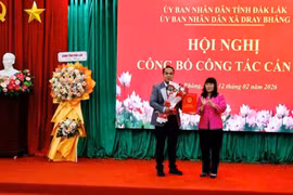 Đắk Lắk: Công bố Quyết định bổ nhiệm Chủ tịch UBND xã Dray Bhăng