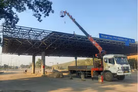 Tháo dỡ trạm thu phí Bỉm Sơn trên Quốc lộ 1