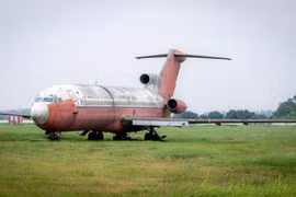 Boeing 727-200 bỏ hoang tại Nội Bài hơn 18 năm được giao cho Học viện Hàng không
