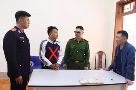 Bắt đối tượng vận chuyển trái phép 3 bánh heroin