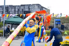 Tái hiện nghi lễ thượng nêu tại Di sản thế giới Thành nhà Hồ