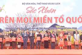 Đưa văn hóa thấm sâu vào đời sống, tạo động lực cho phát triển