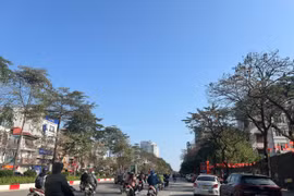 Không khí lạnh “rửa trôi” bụi mịn, chất lượng không khí Hà Nội sáng 10/3 ở mức tốt