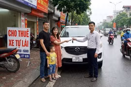 Xe cho thuê tự lái năm 2026: Có phải đổi biển số vàng?