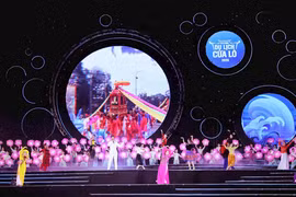 Tưng bừng khai mạc Festival Du lịch Cửa Lò 2026