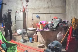 Gia Lai: Truy bắt tên cướp táo tợn đột nhập nhà dân cướp vàng