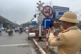 Phạt 57,5 triệu đồng các hành vi vượt rào chắn, vượt đèn đỏ tại đường sắt