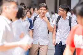 4 trường chuyên TP Hồ Chí Minh dự kiến tuyển hơn 2.300 học sinh lớp 10