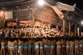 Lễ hội khỏa thân Nhật Bản nguy cơ bị hủy sau sự cố 3 người bất tỉnh