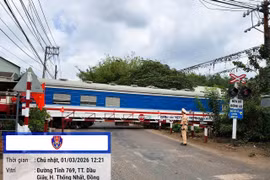 Đồng loạt siết vi phạm đường ngang: 176 trường hợp bị xử lý trong ngày đầu ra quân