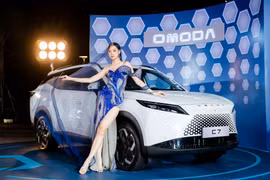 Omoda C7 chính thức mở cọc, giá dự kiến từ 839 triệu đồng