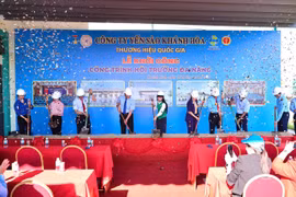 Công ty Yến sào Khánh Hòa khởi công xây dựng hội trường đa năng và phát động lễ trồng cây