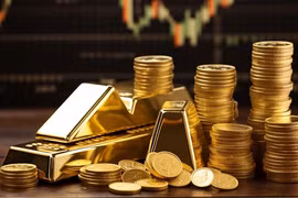 Giá vàng thế giới lao dốc ba phiên liên tiếp, vai trò trú ẩn trước lạm phát bị lung lay