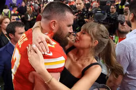 Taylor Swift ấn định ngày cưới với Travis Kelce