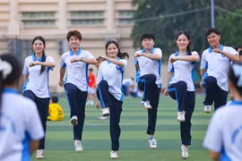Tuyển sinh Sư phạm 2026: Điểm thi THPT vẫn là vé chính nhưng chỉ có 5 cơ hội xét tuyển