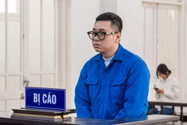 Hành hung cô gái ở chung cư, người đàn ông bị kết án 6 tháng tù