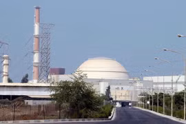 Ông Trump dọa xóa sổ lưới điện Iran nếu eo biển Hormuz không được mở trong 48 giờ tới