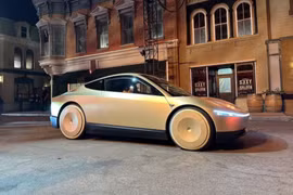 Tesla chế tạo ô tô không vô-lăng: kỷ nguyên lái xe mới bắt đầu?
