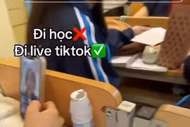 Lớp học trước cơn lốc livestream: Vô tư hay vượt rào pháp lý?