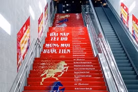 Budweiser phủ đỏ Metro, ghi nhận mọi bước tiến, khép lại năm 2025 đầy tự hào